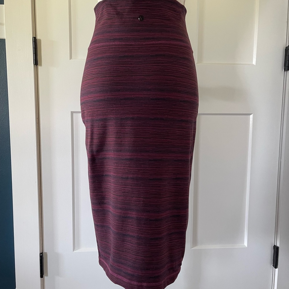Lululemon Yoga Over Skirt - Size Medium